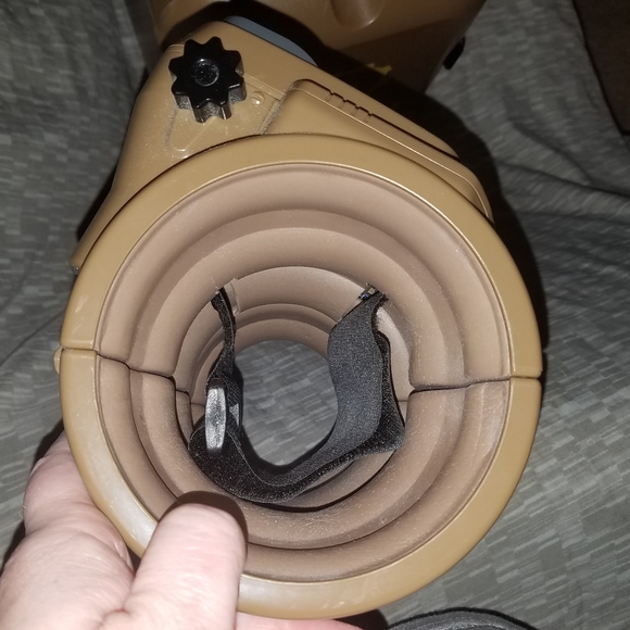 Fall Out Pip Boy - Picture 3 of 8